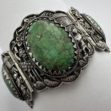 ANTIQUE CHINESE SILVER TURQUOISE SCENIC BRACELET