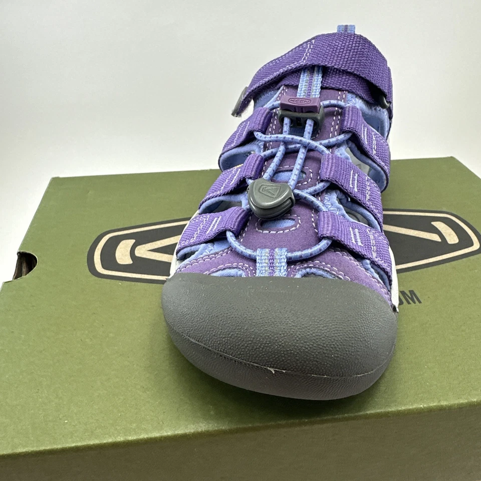 Sandálias Keen YOUTH Newport H2 EUA 4 coração roxo perivinkle novas na caixa - Imagem 3 de 4