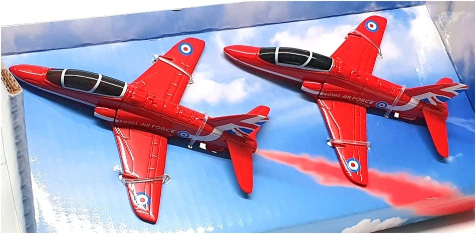 Corgi Diecast CS90687 - RAF Red Arrows Synchro Pair - Image 4 of 4