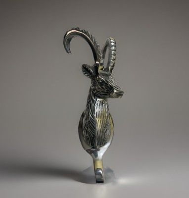 Metal Wall Mounted Deer head Figurine Wall Hook