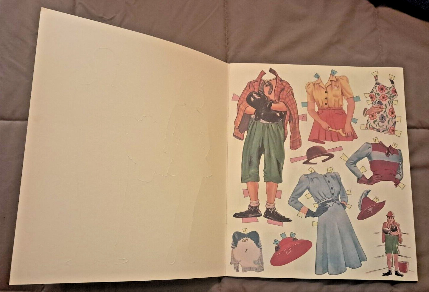 CHARLIE CHAPLIN and Paulette Goddard Paper Dolls, UNCUT, 2001 Shackman