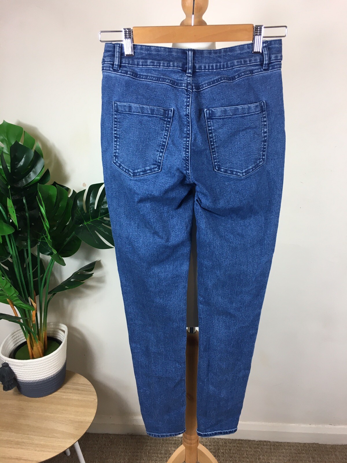 Womens Size 10 Skinny Denim Jeans Womens L30 Medium Blue Stretchy Casual eBay