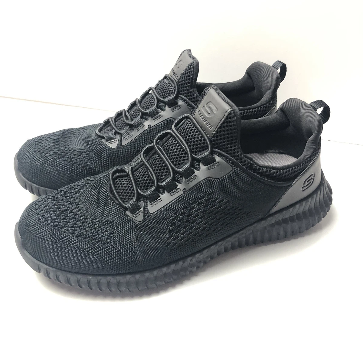 SKECHERS Work Men s Relaxed Cessnock Slip Resistant Black Safety Shoes Size 9.5