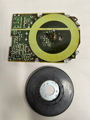 Vtg Technics SL-Q300 Record Player Turntable Drive Motor Assembly