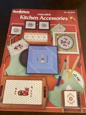 Vtg 1983 KITCHEN ACCESSORIES  SAMPLER CROSS STITCH PATTERNS Booklet no. 114