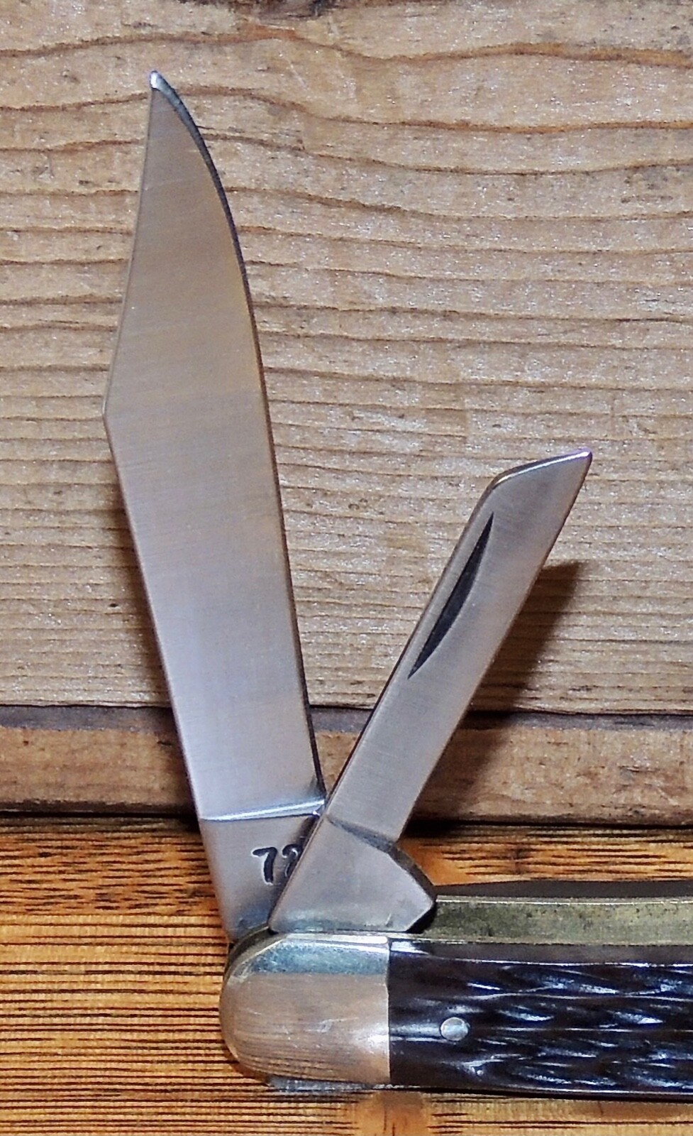 Vintage Camillus USA No. 72 Whittler 3-Blade Knife with Flying Ducks on  Blade – ASA College: Florida