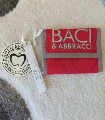 Baci & Abbracci Geldbörse, rot aus Stoff mit Etikett