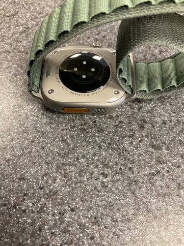 Apple Watch Ultra A2622 49mm LTE Titanium ZABLOKOWANY PRZECZYTAJ OPIS - Zdjęcie 3 z 5