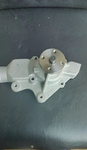 Bomba de agua del motor Carquest Premium: nueva, con junta incluida T2220 Jeep Dodge 2.5 Foto 2 de 4