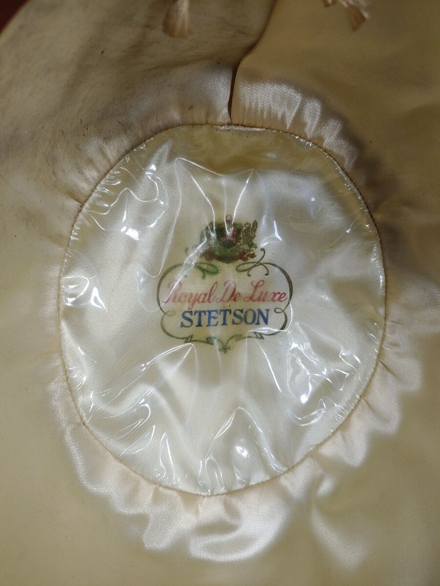 1950s Stetson Royal DeLuxe St. Regis Gray Hat Size - 7 1/8 1950s Stetson Royal DeLuxe St. Regis Gray Hat Size - 7 1/8