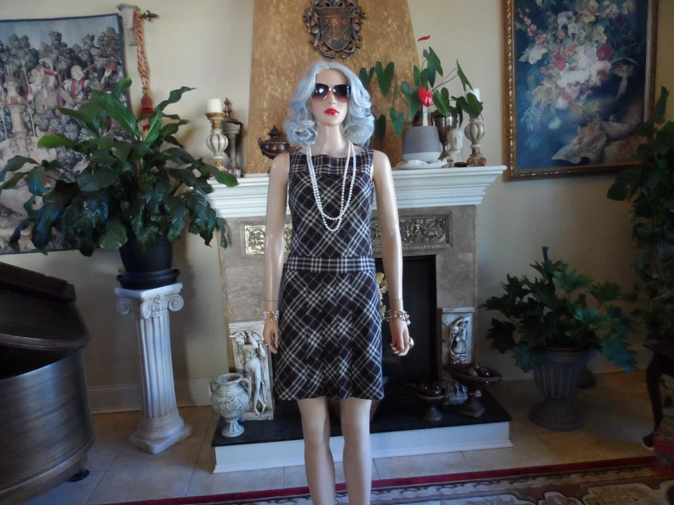 Vestido Vaina Burberry Etiqueta Azul Marrón Nova Cuadros Frontal Plisado Talla 36-US 2 Foto 4 de 4