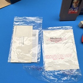 Nintendo NES Action Set Console with Zapper, Controller, Super Bowl Game, Box 