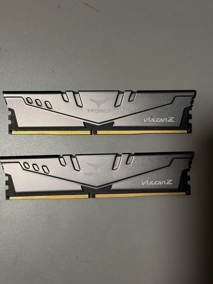 Team Group DDR4 SDRAM 8 GB Capacity per Module Memory (RAM) for