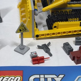 LEGO 7685 City Bulldozer - 100% Complete w/ Instructions