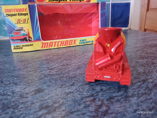 Matchbox SuperKings K-6 GMC Cement Mixer MIB - Picture 9 of 10