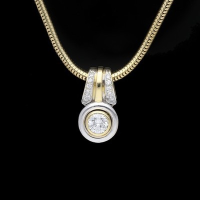 Christ Halskette mit Anhänger Diamanten 0,78 ct 750 Gold IGI Deta Schmuck