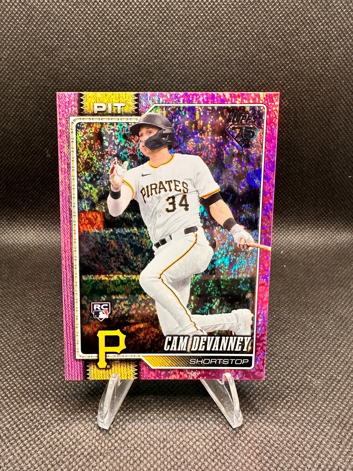 2026 Topps #268 Cam Devanney Confetti Pink