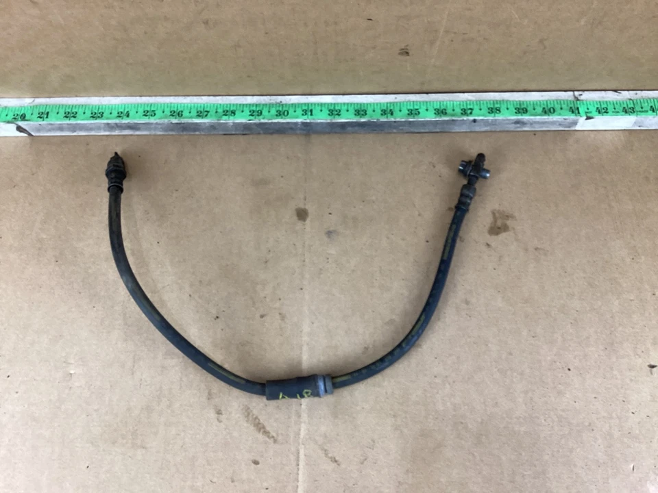 Tubo de manguera de freno Volkswagen Jetta 2014-2018 OEM Foto 3 de 4