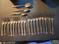1847 Rogers Bros Daybreak? 18 Forks 3 spoons Silverplate Flatware IS 1953