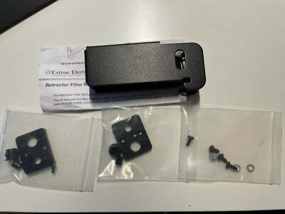 Extron Retractor Filler Module w CP 70-1065-35