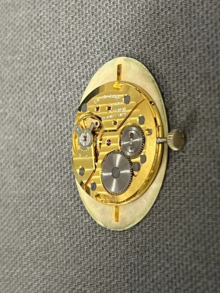LU Chopard Vintage Mechanical Movement  21 Jewels - MINT condition - Image 2 of 4