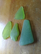 4 PIECES  LIME GREEN CHUNKY GENUINE BEACH SEA GLASS NATURAL SURF