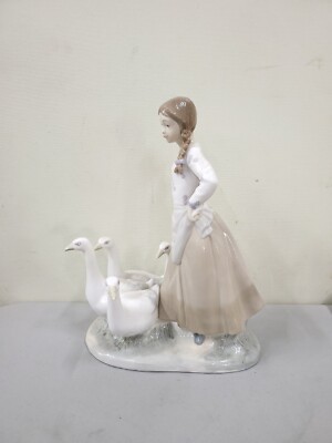 * vintage figure ୨୧ * 真っ白な 可愛い ウサちゃん vintage figure ୨୧ * 真っ白な 可愛い ウサちゃん - メルカリ