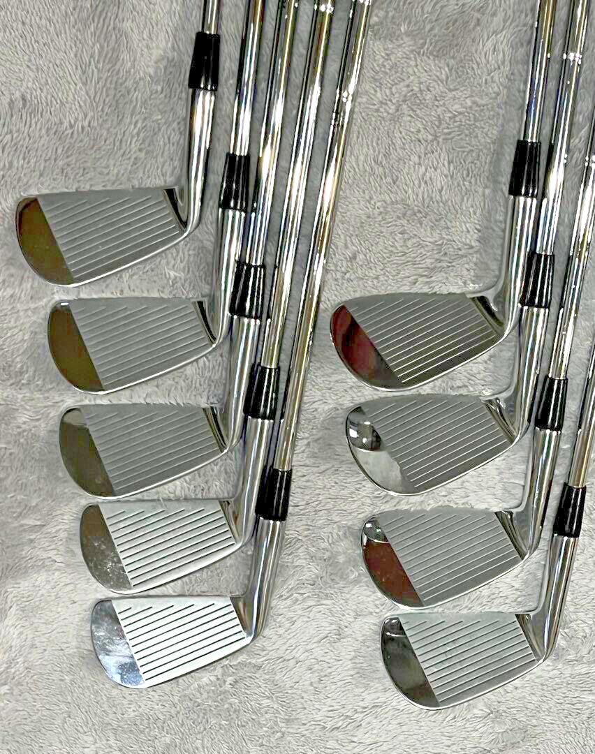 Miura Giken Titleist Tiger Woods Red (T) 2～P 681 DG X100 (468