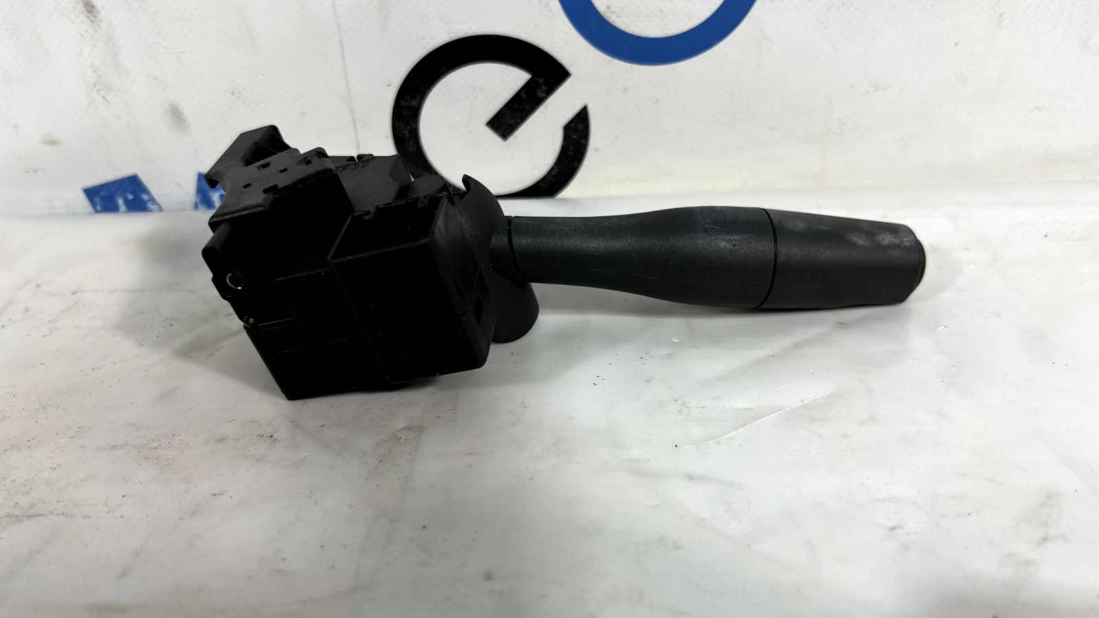 ASTON MARTIN V8 VANTAGE STEERING COLUMN TURN SIGNAL SWITCH OEM 2007 - 2011 🔵