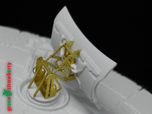 Green Strawberry 1/144 YT-1300 Millennium Falcon Star Wars (FruitPACK) - Picture 6 of 13
