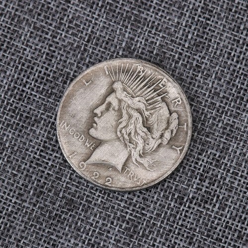 Two Face 2 Sided Scratched Coin Harvey Dent Trick Coins For Batman Cosplay Prop - Picture 12 of 12