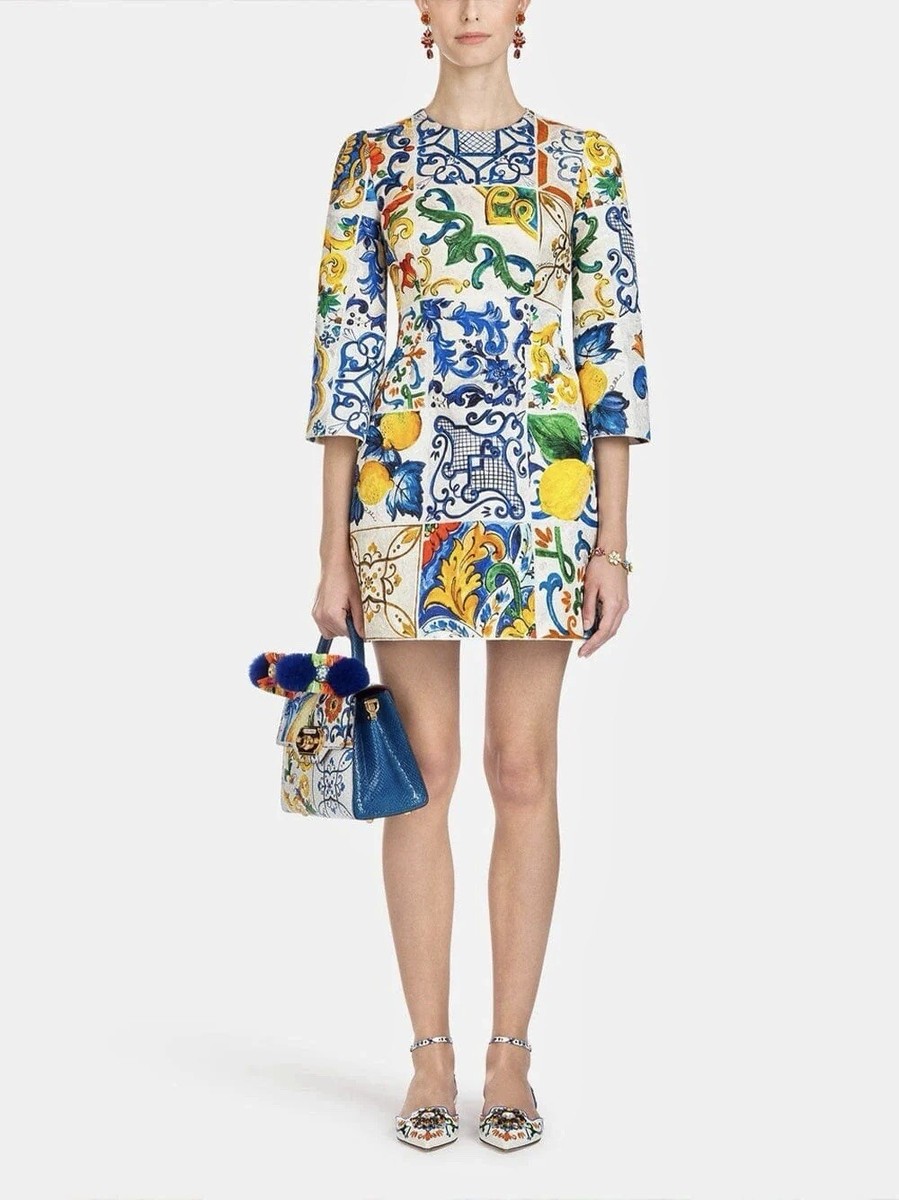 【VIP価格!関送込】DOLCE&GABBANA フロントタイ付き minidress NWOT $2,950 Dolce & Gabbana Majolica Tile Print Silk Brocade