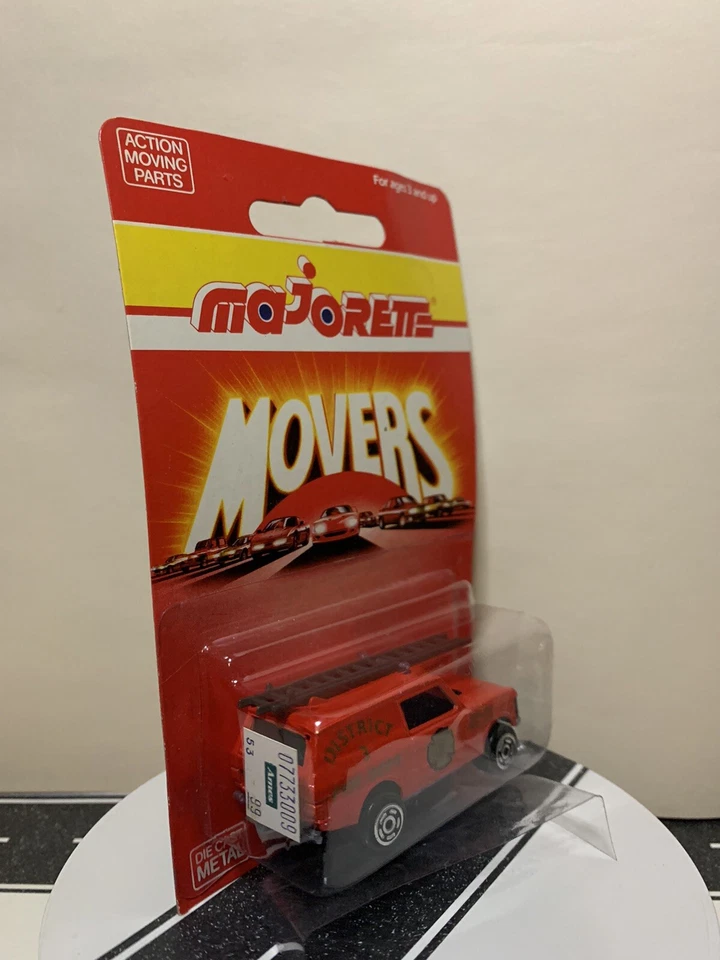 Majorette Movers #240 Range Rover Fire Dept. District 3 Red w/Ladder 1:60 NIP - Image 4 of 4