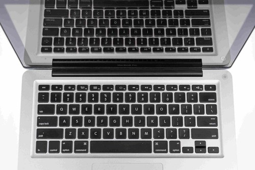 Apple Macbook Pro Retina 2015 13-inch Up to 3.1Ghz i7 8GB RAM 512GB SSD - Picture 12 of 40