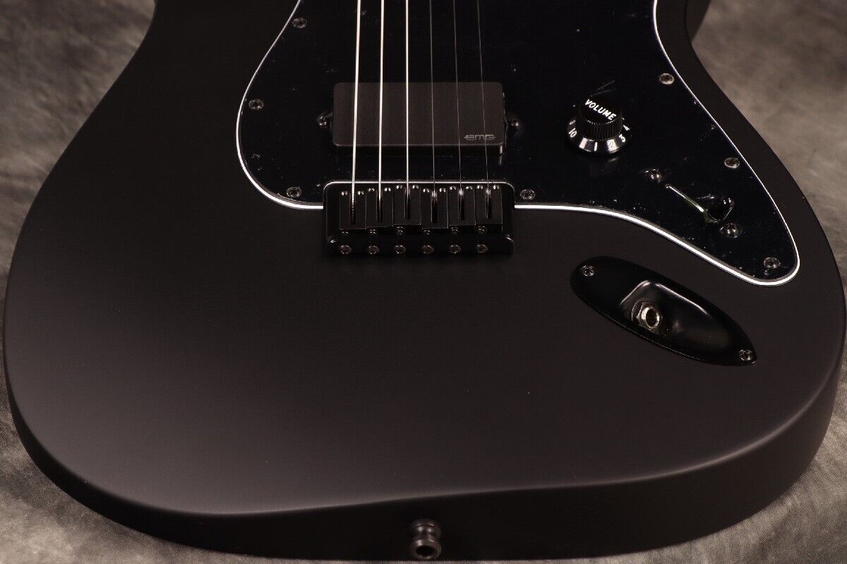 Fender Jim Root Stratocaster Ebony Fingerboard Flat Black w Fender Jim Root Stratocaster Ebony Fingerboard Flat Black w