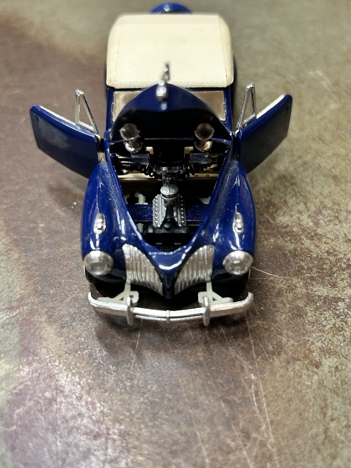 Picture 5 of 6
