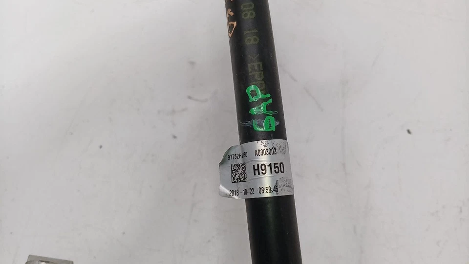 Línea de manguera de descarga de aire acondicionado 2018 19 Kia Rio Foto 4 de 4