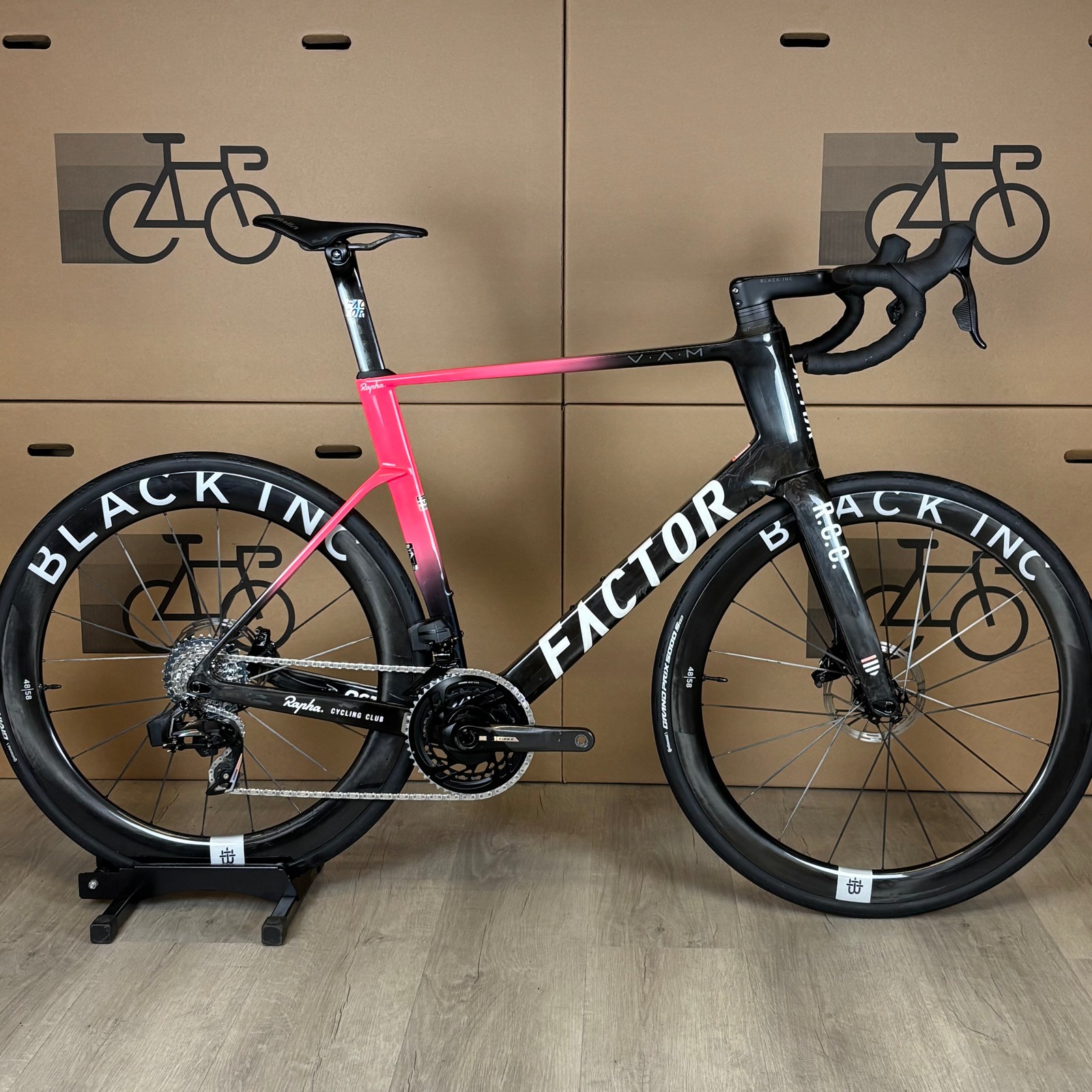 Used Factor OSTRO VAM V2, RCC Rapha Clubhouse Edition, SRAM Force AXS-2025, 61cm