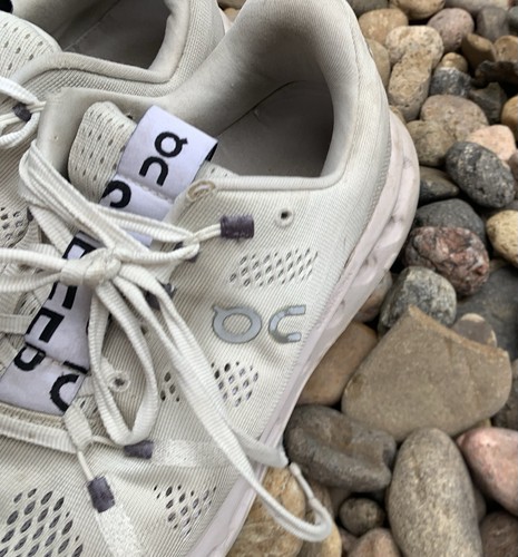 Scarpe uomo On Cloud. Usato. 9,5. Condizioni grezze - Foto 9 di 14