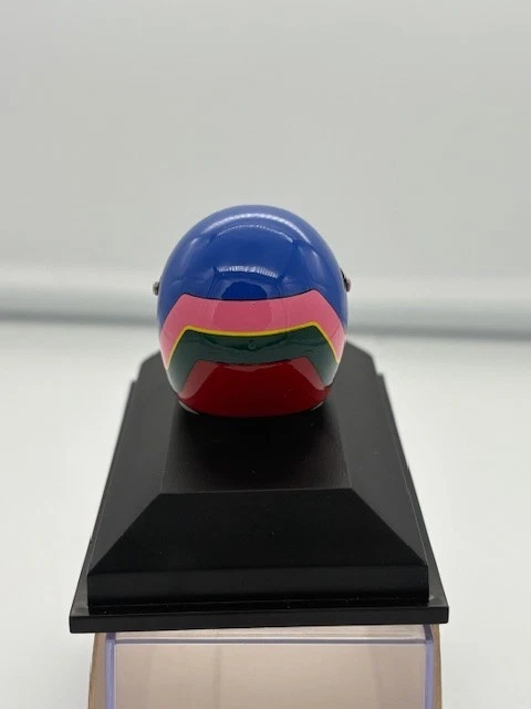 Minichamps 1:8 Scale Helmet - Jacques Villeneuve 1995 - Williams FI GP - Image 3 of 4