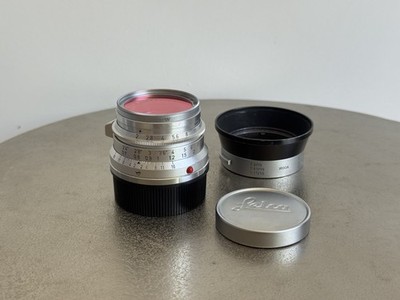 Leica Summicron-M 35mm f/2 8-Element Leica M Mount w/ Hood, Caps & B+W Filter