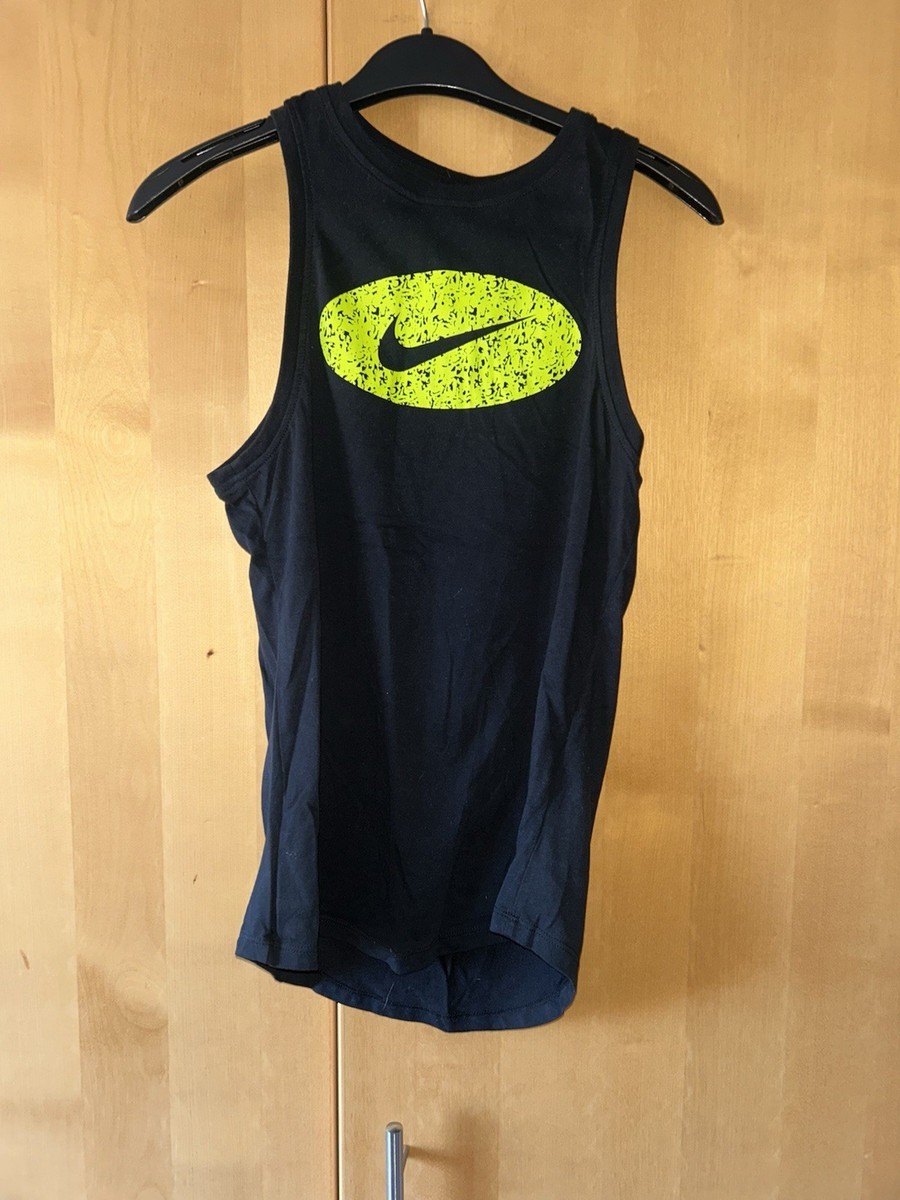 nike womens gym vest