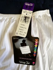 VTG VANITY FAIR long half slip A-line Sz M 32  White Antron Nylon III lace trim