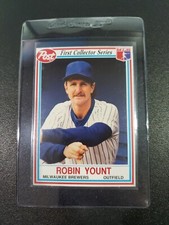 1990 Post Cereal FIRST COLLECTOR SERIES #26 Robin Yount HOF - Very nice! Brewers