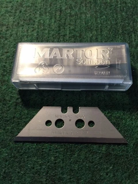 MARTOR metal heavy duty #99 BLADES FOR BOX CUTTER KNIFE 10 ea/ pk with snap box