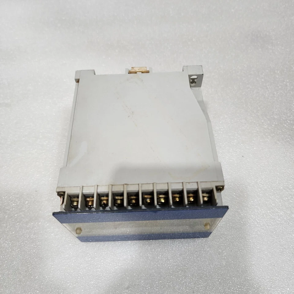 SELCO T2200-46 3PH OVERCURRENT RELAY 380-440V - Image 4 of 4