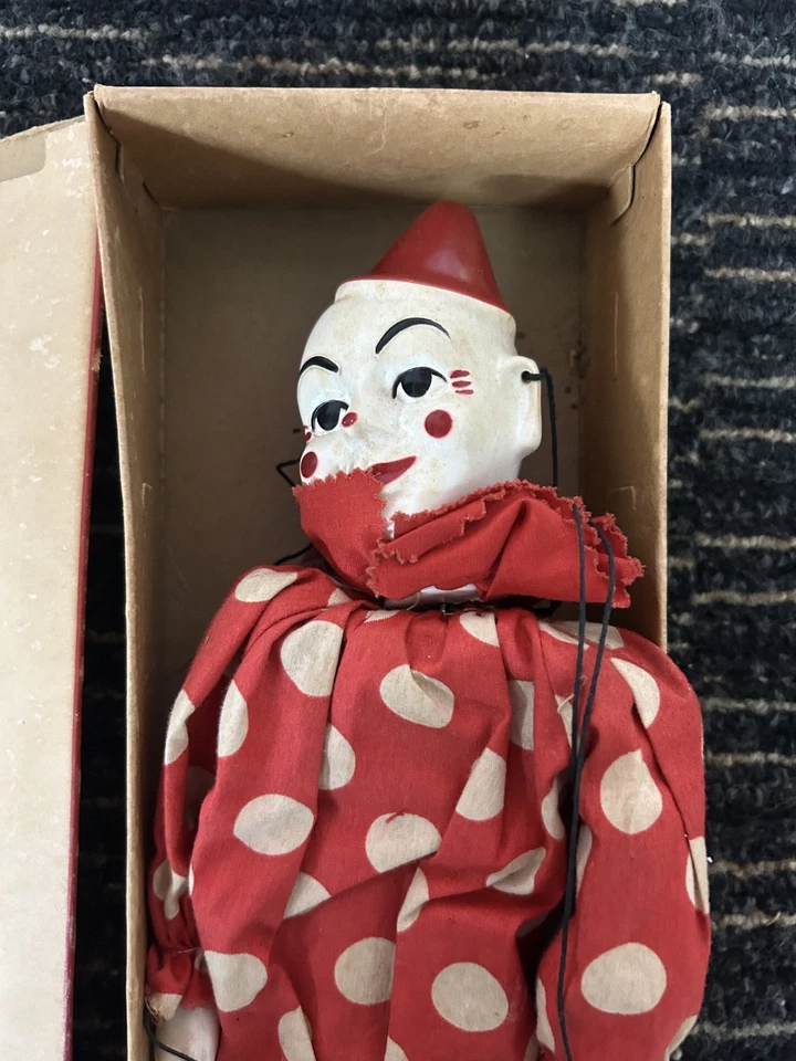 HAZELLES POPULAR MARIONETTES - Image 3 of 4