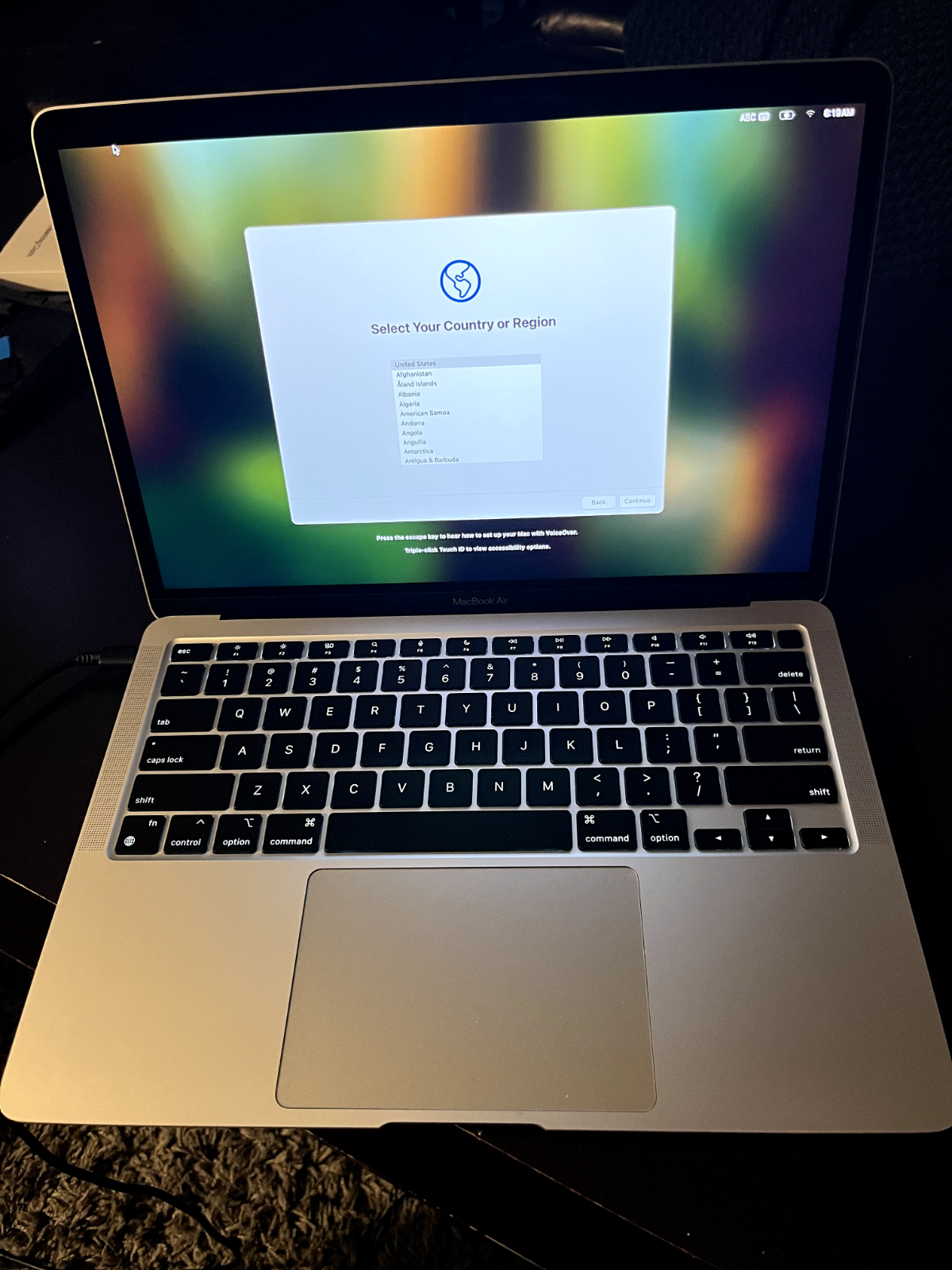 13-inch MacBook Air M1 8GB Ram, 256GB SSD, Silver, Model A2337, Used CLEAN