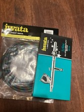 Iwata Eclipse HP-CS Gravity Feed Dual Action Airbrush, Model ECL4500 With Hose