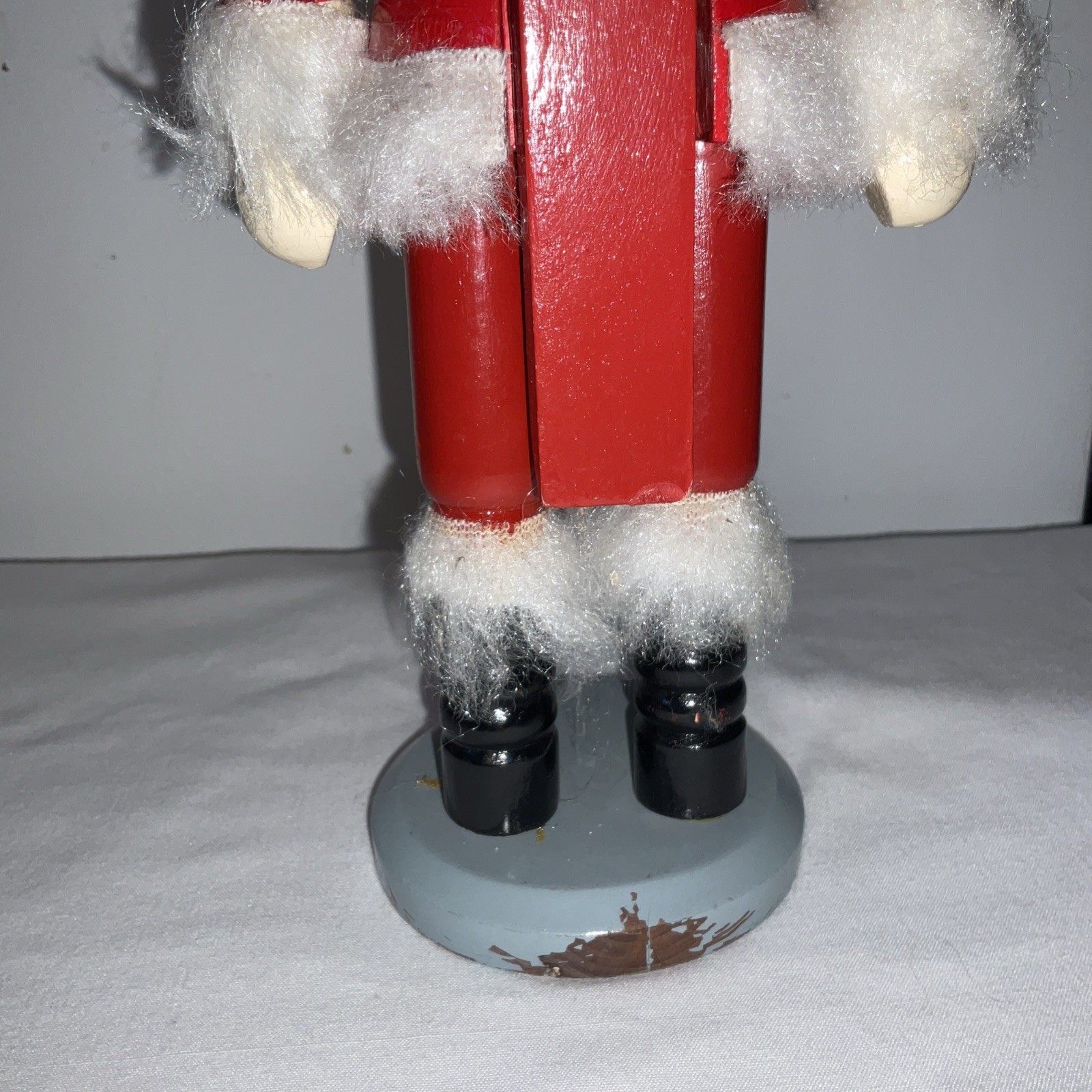 Vtg  Nut Cracker Santa Claus  14” Christmas READ